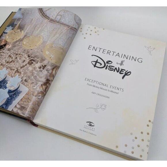 Entertaining with Disney by Amy Croushorn 2019 Hardcover Excellent Condition - Picture 8 of 13